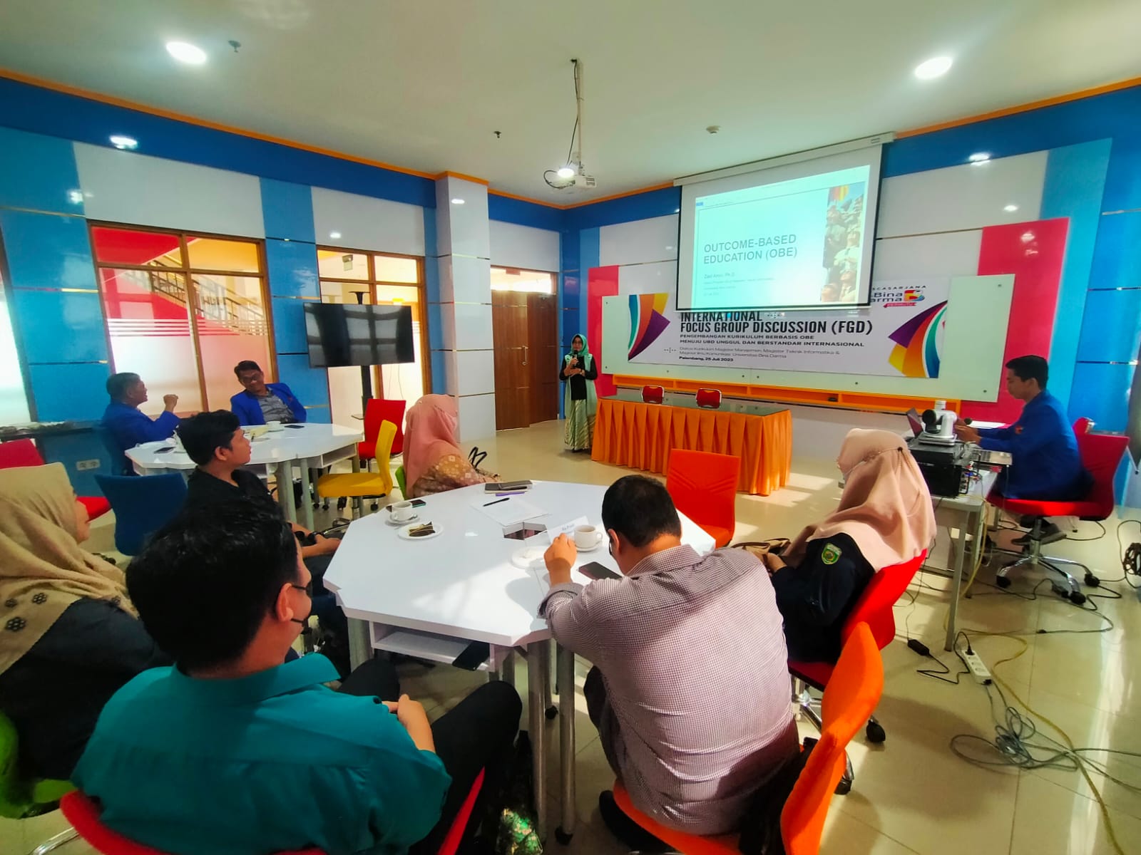 FGD Kurikulum Pascasarjana UBD Bahas Penguatan Kurikulum OBE Berstandar Internasional